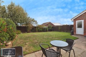 SAXMUNDHAM WAY- click for photo gallery